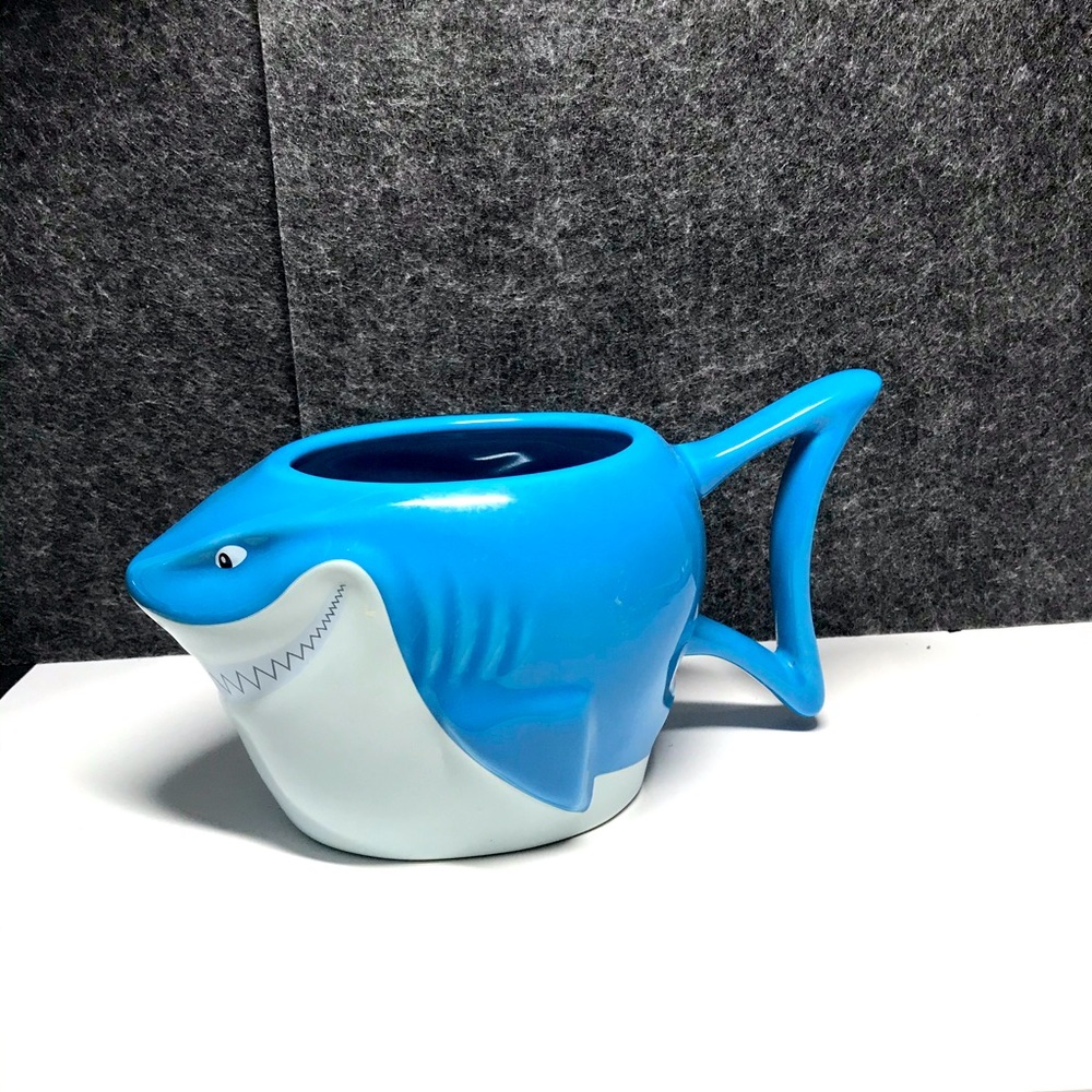 Disney/Pixar Finding Nemo Shark Coffee Mug